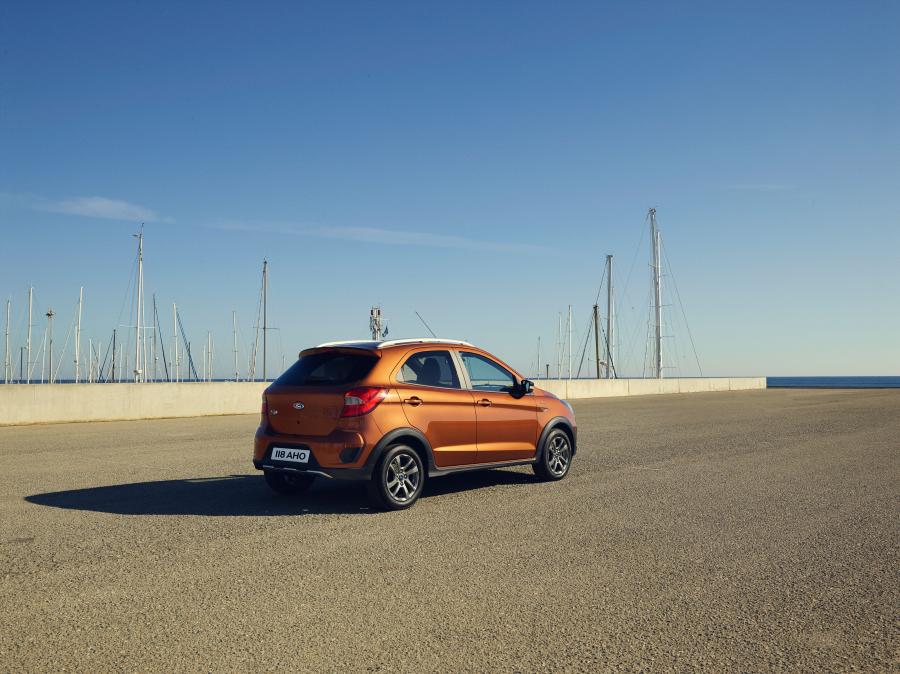  Ford Ka+ Active 2018 года  (WW) (фото 16 из 19)